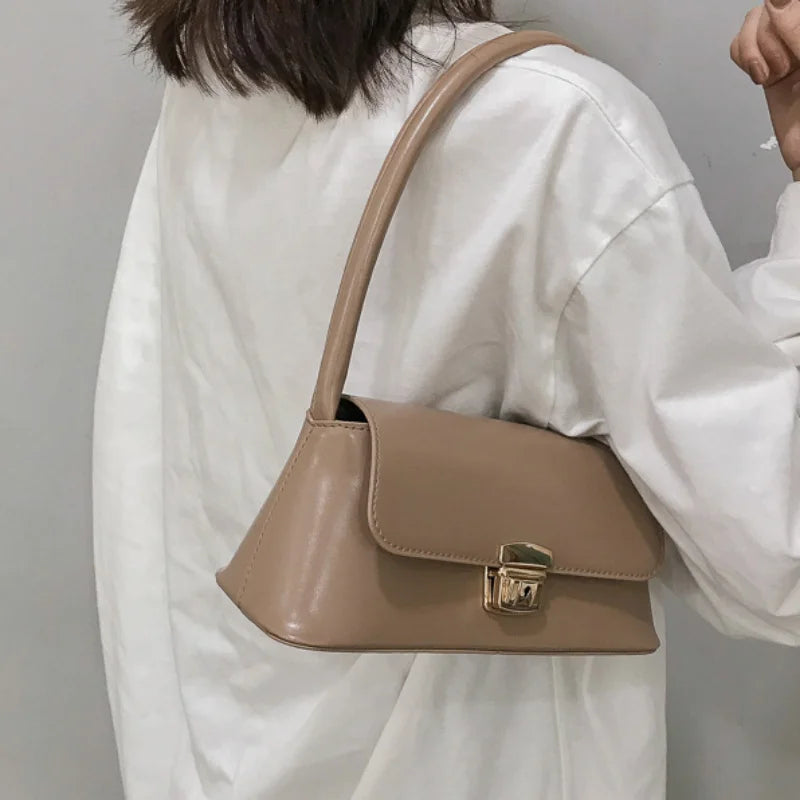 Luxe Aura Bag